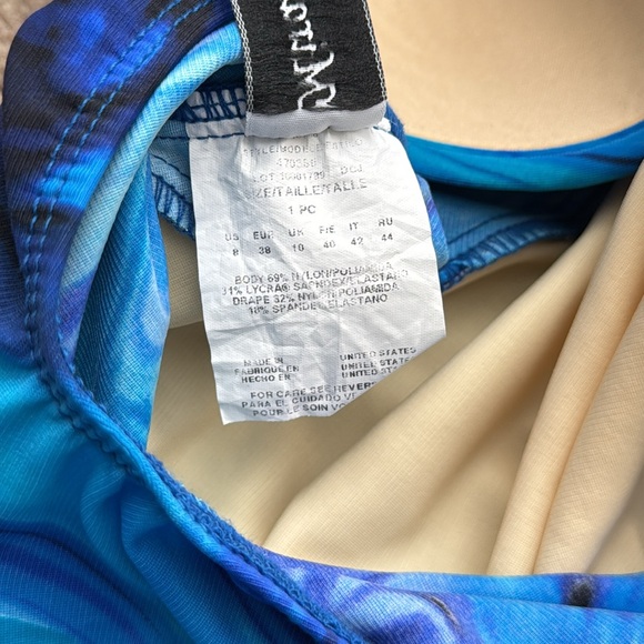 Miraclesuit Underwire Shaping Blue Watercolor One Piece Swimsuit - Size 8 - Picture 8 of 9